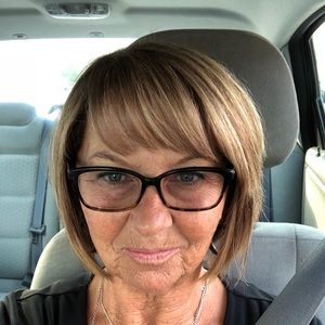 Meet your Posher, Melanie